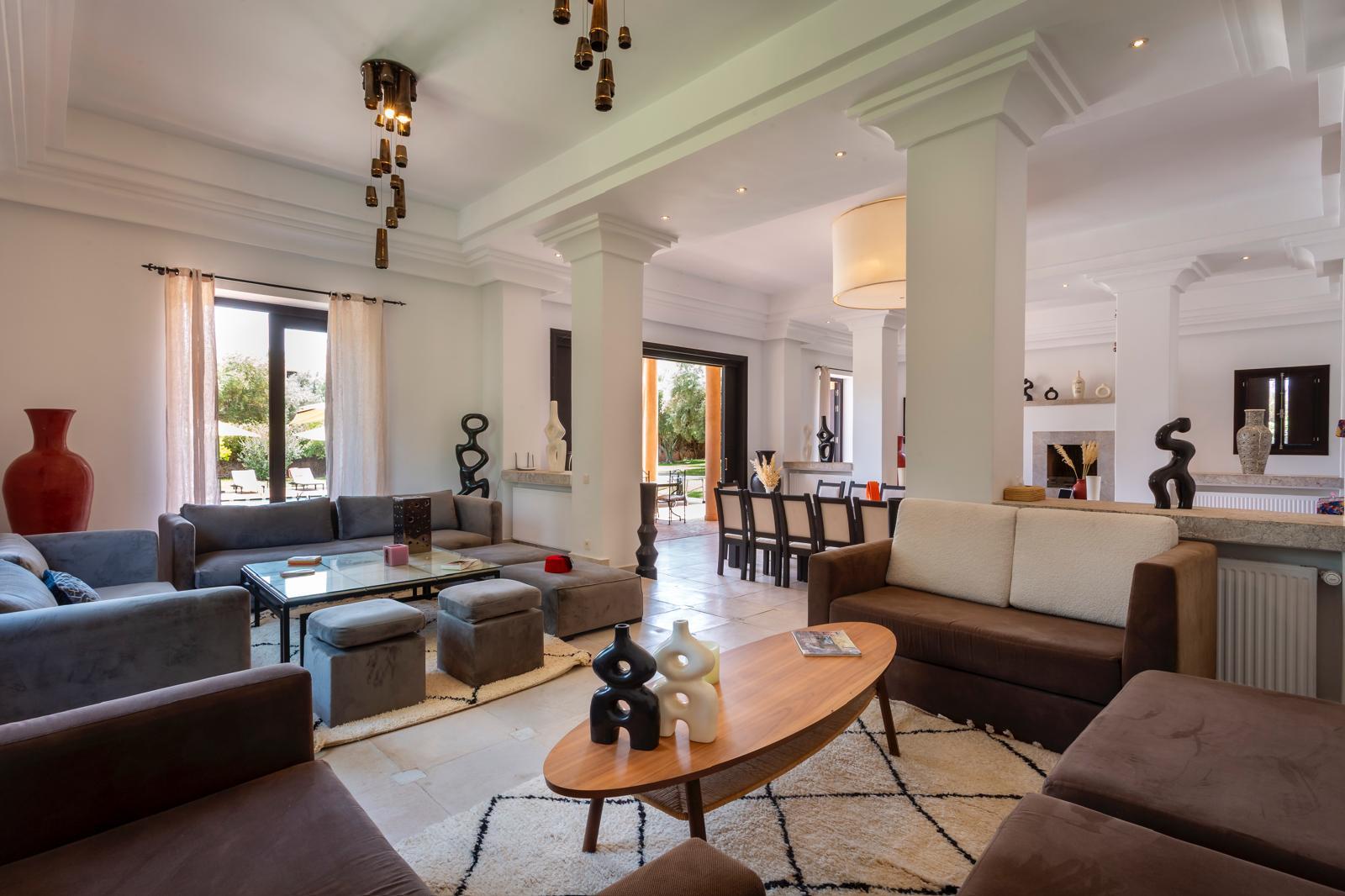 WhatsApp Image 2025-11-01 at 12.21.03 (2)