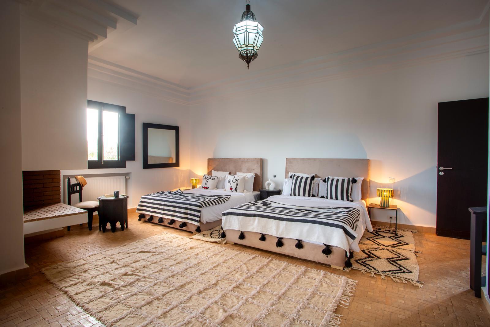 WhatsApp Image 2025-11-01 at 12.21.08 (1)