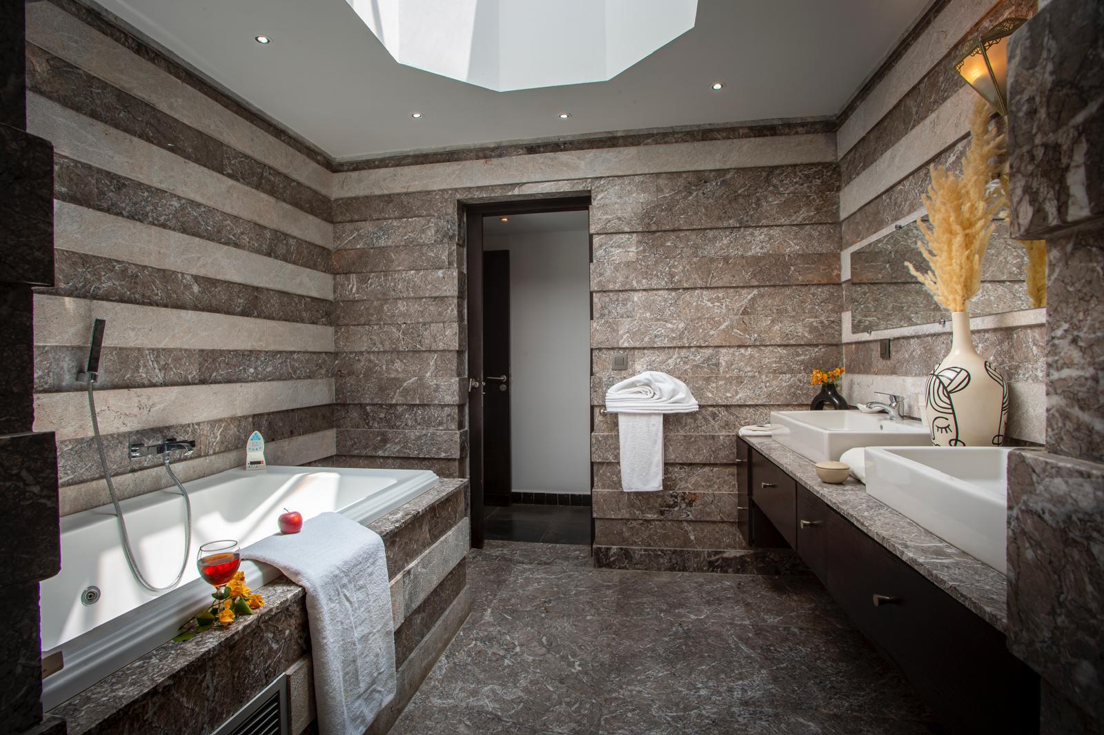 WhatsApp Image 2025-11-01 at 12.21.10 (1)